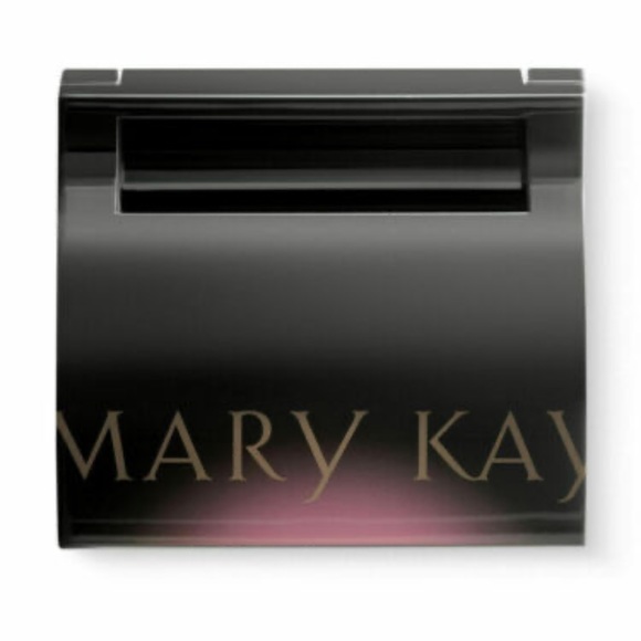 Mary Kay Compact. New - Picture 4 of 9